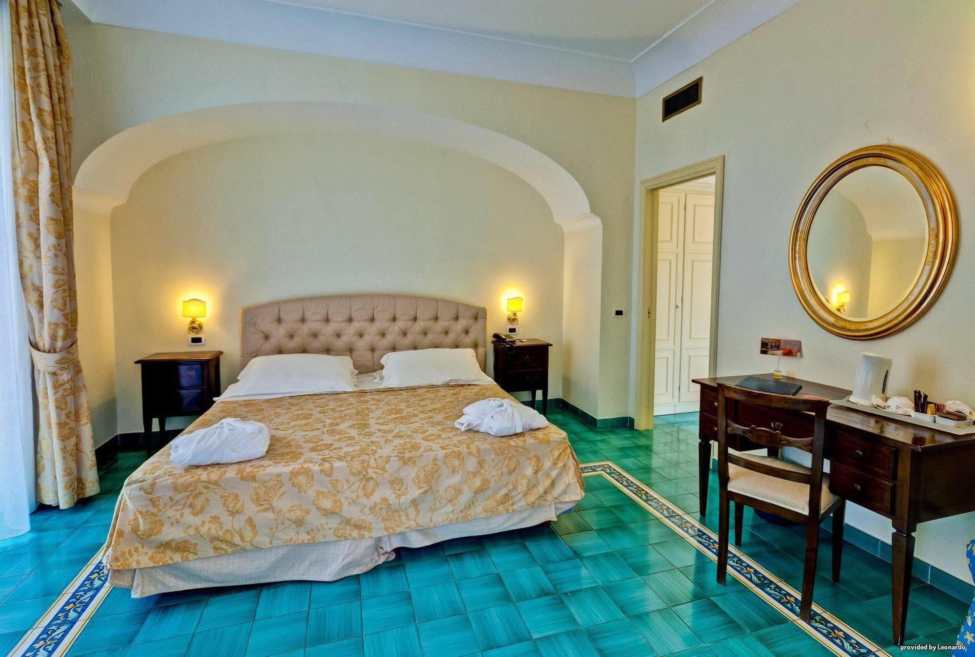 Hotel Regina Palace Terme 4*